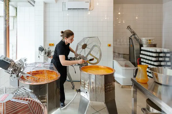 Takasago x Confiture Parisienne — Reportage savoir-faire — photo 11 sur 28, par Jonathan Moyal