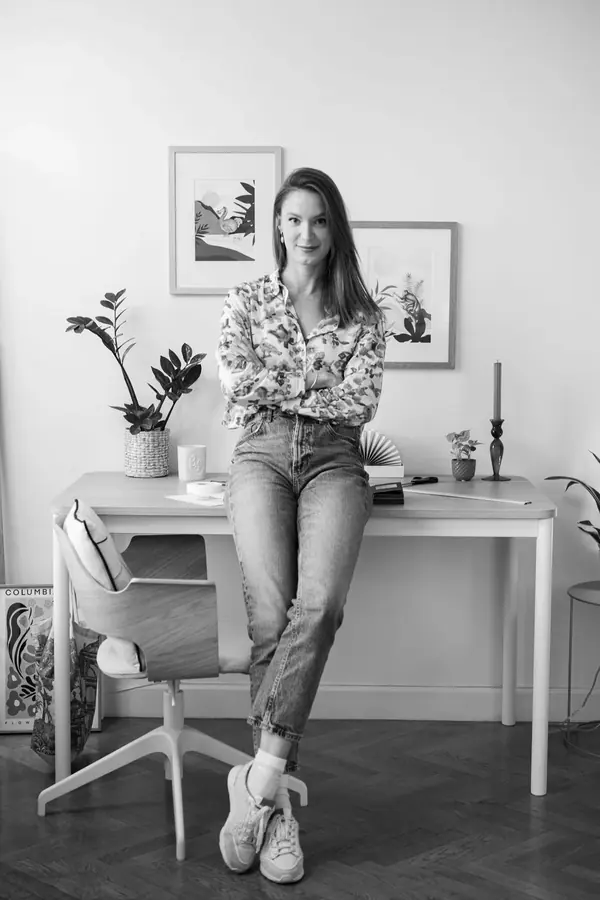 Sarah Mirka — Portrait en atelier — photo 4 sur 5, par Jonathan Moyal