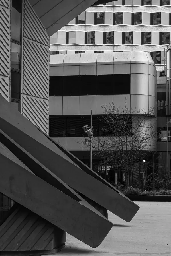 Paris brutaliste — photo 3 sur 11, par Jonathan Moyal