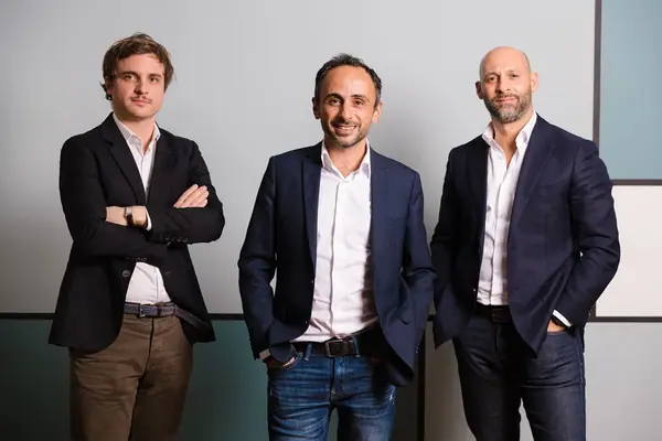 2CFinance — photos d'équipe — photo 3 sur 3, par Jonathan Moyal