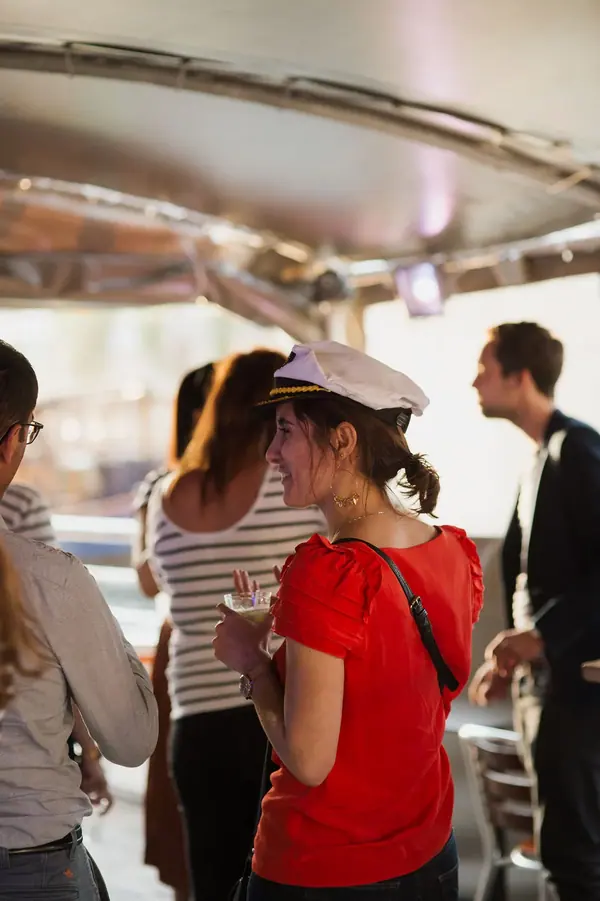 Ividata – Soirée sur la Seine — photo 3 sur 6, par Jonathan Moyal