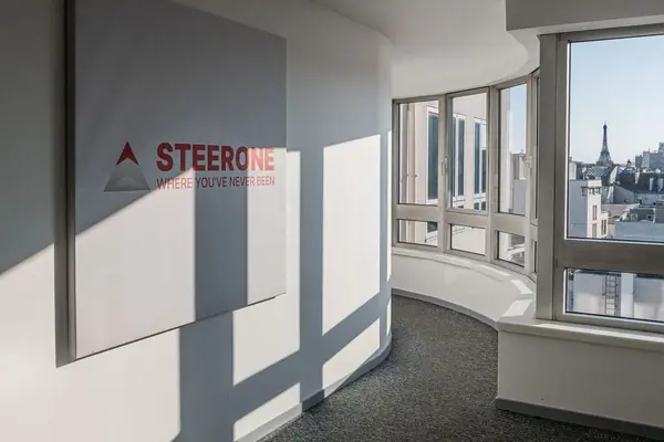 Steerone — photo 4 sur 10, par Jonathan Moyal