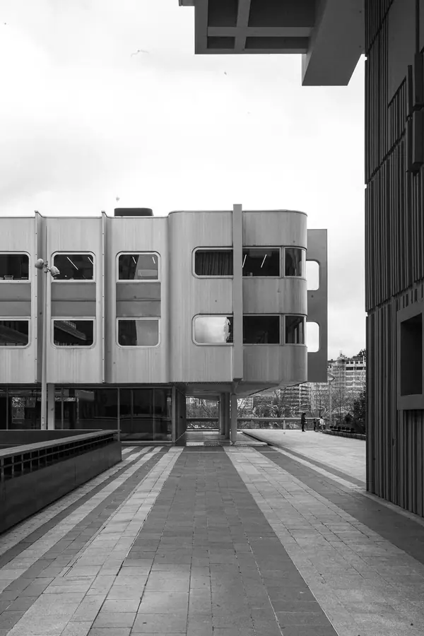Paris brutaliste — photo 11 sur 11, par Jonathan Moyal