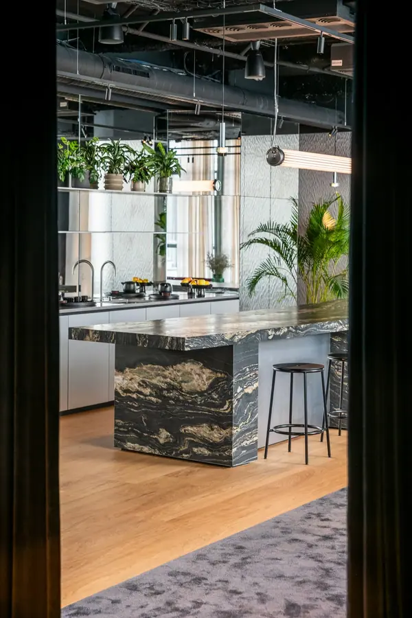Singular — Bureaux parisiens — photo 9 sur 10, par Jonathan Moyal
