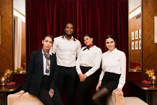Singular – Soirée en hôtel particulier — photo 9 sur 9, par Jonathan Moyal