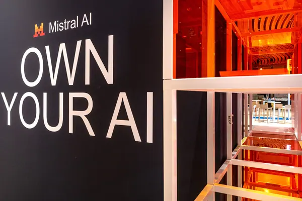 Mistral AI — AI Now Summit — photo 6 sur 26, par Jonathan Moyal